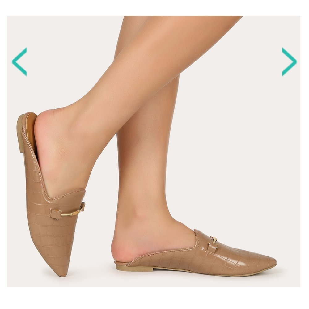 Qupid Crocodile Embossed Horsebit Flat Loafer Mule